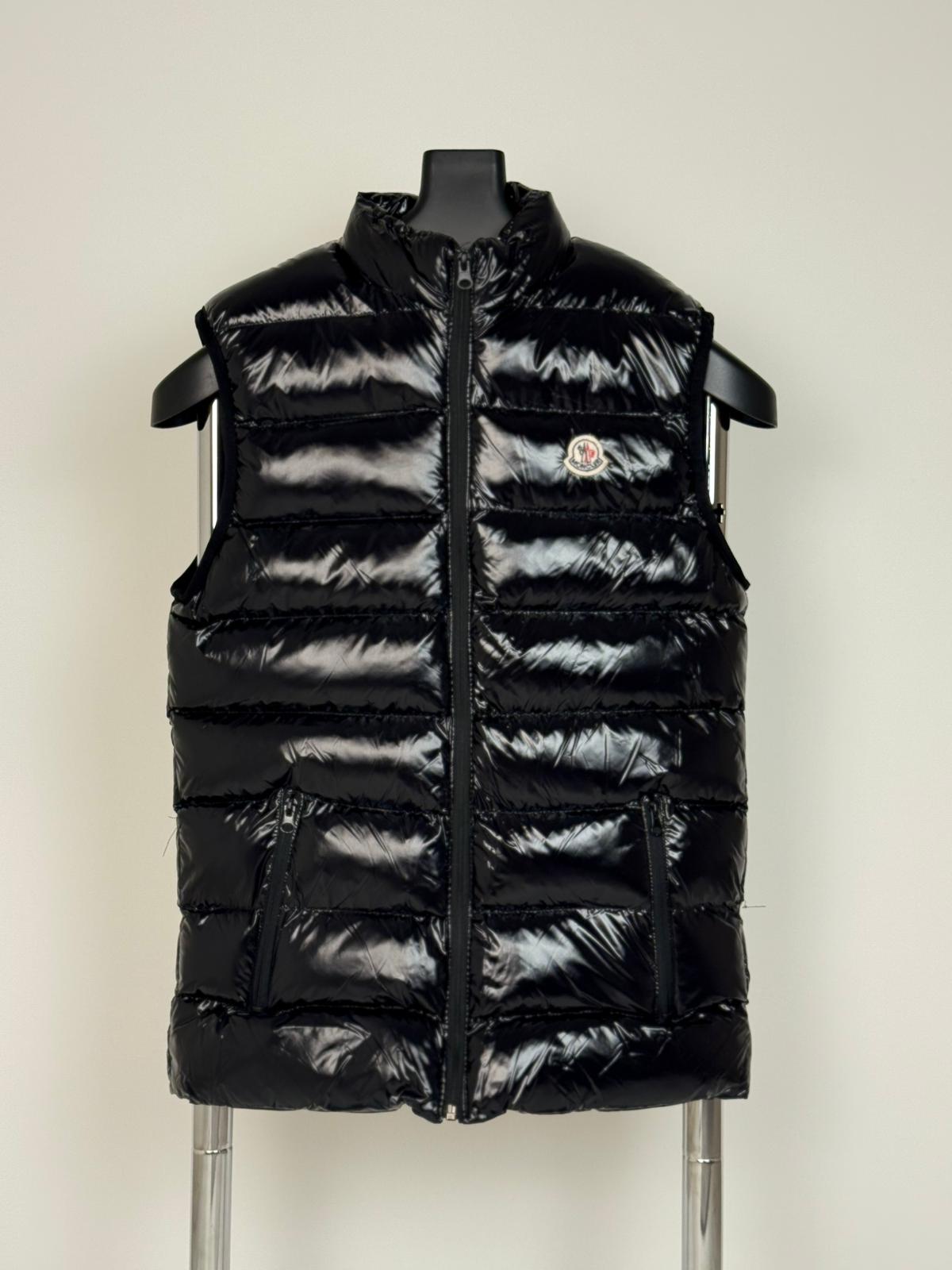 Moncler Siyah Parlak Yelek