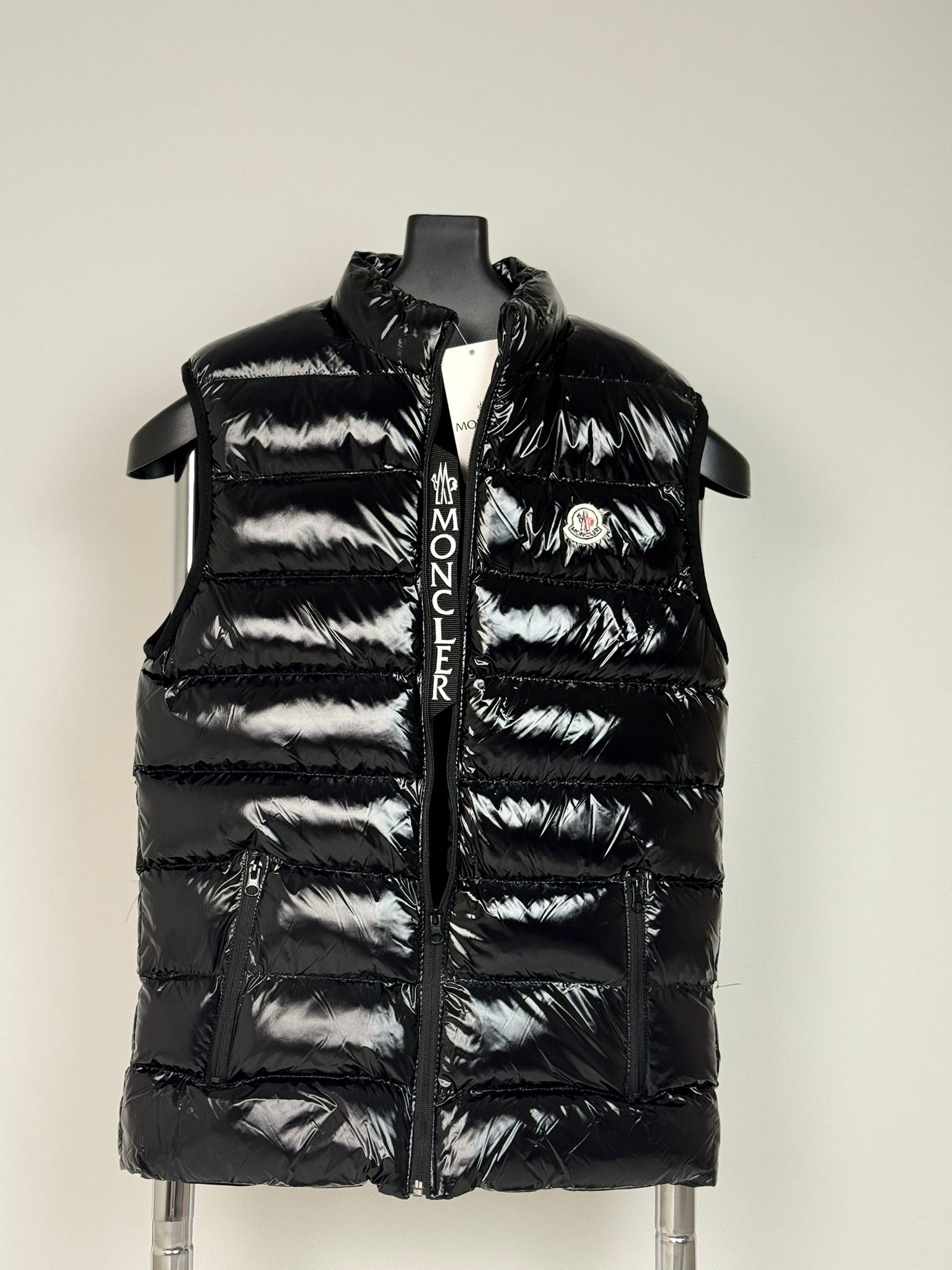 Moncler Siyah Parlak Yelek - Görsel 2