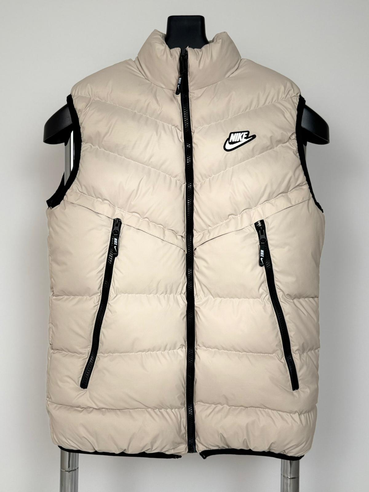 Nike Windrunner Bej Yelek
