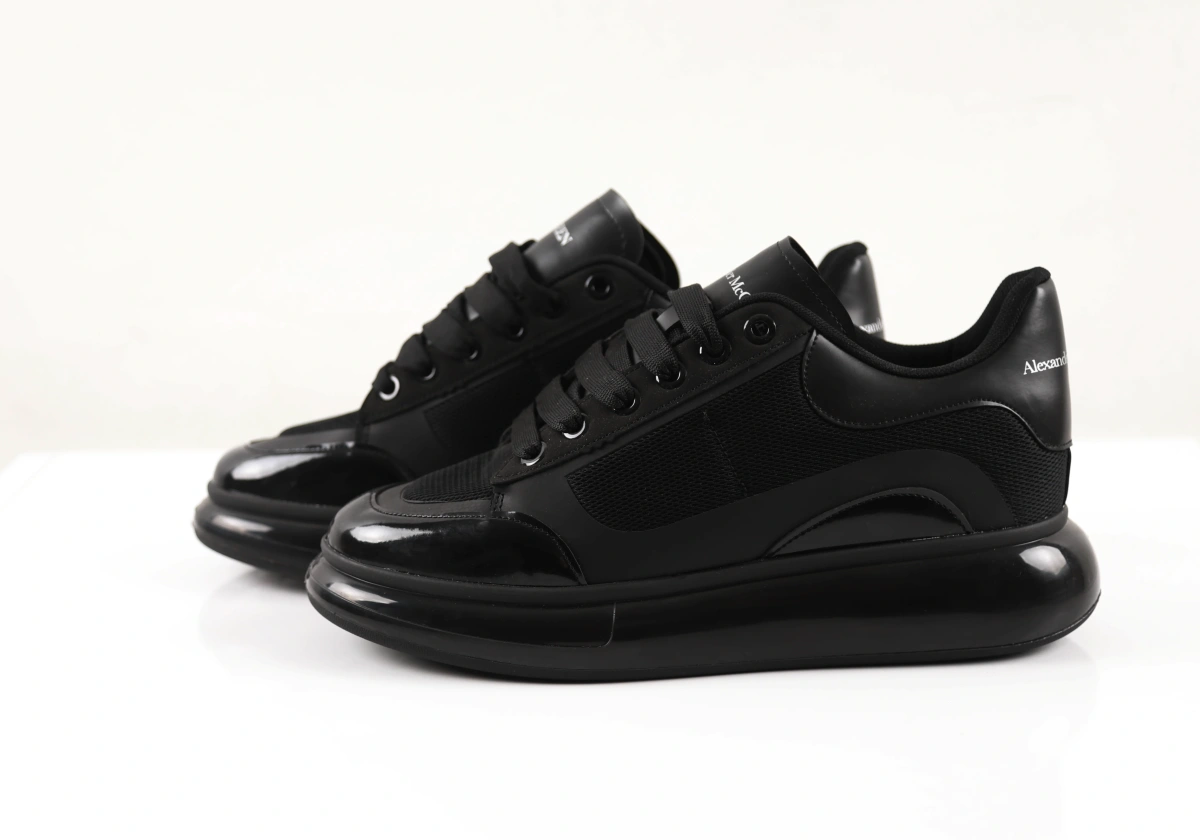 ALEXANDER MCQUEEN YENİ SEZON - Görsel 1