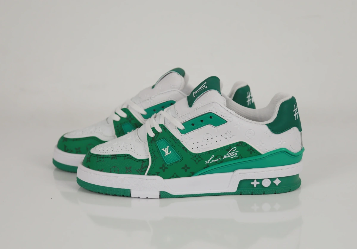 LOUİS VUİTTON TRAİNER SNEAKERS - Görsel 1
