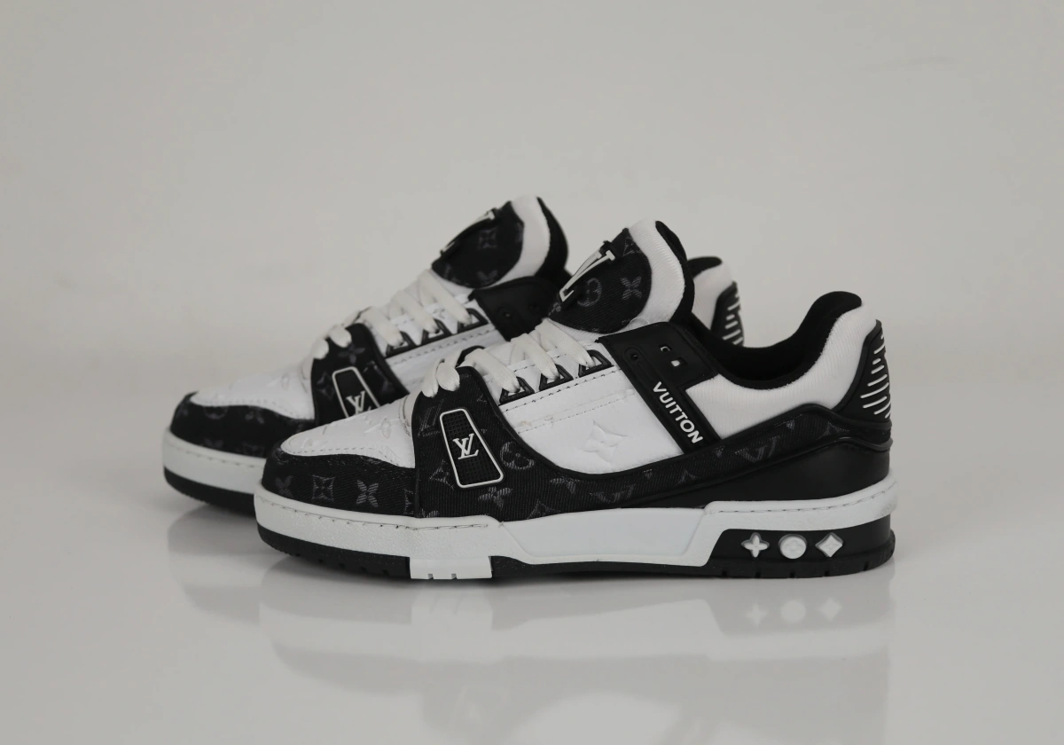 LOUİS VUİTTON TRAİNER SNEAKERS - Görsel 1