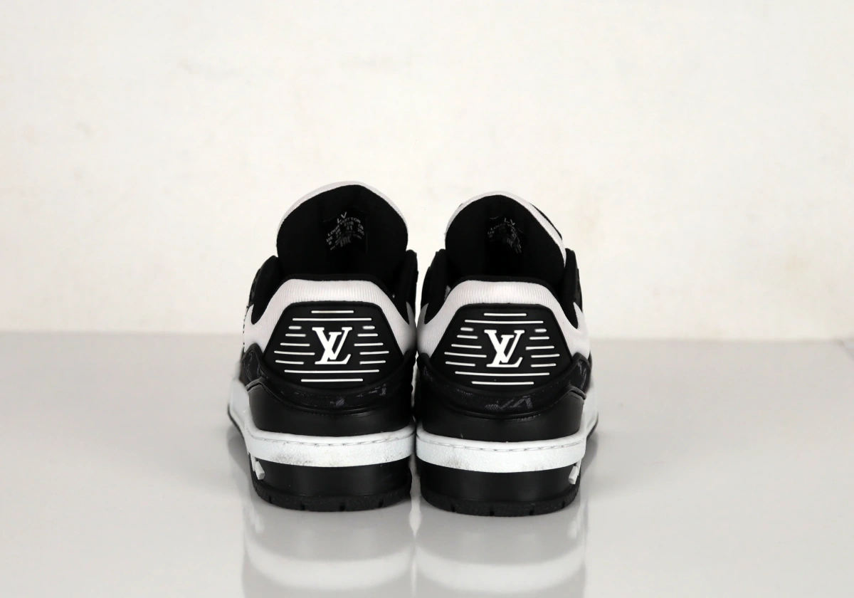 LOUİS VUİTTON TRAİNER SNEAKERS - Görsel 3